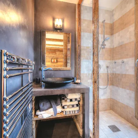 Home By U - Chalet 2 Alpehytte